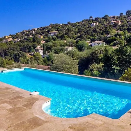 Сasa de vacaciones Cavalaire-sur-mer Sleeps 12 Pool Wifi Cavalaire-sur-Mer