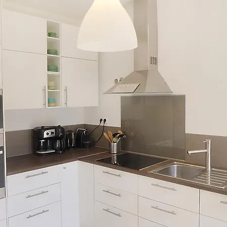 Cavalaire-sur-mer Sleeps 12 Pool Wifi * Cavalaire-sur-Mer